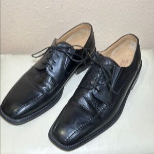 Brass boot dress shoes, size 9